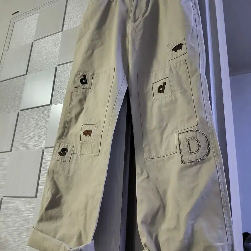 [BUNJANG] Beige Patch Detail Cotton Pants / 패치 디테일 베이지 면바지