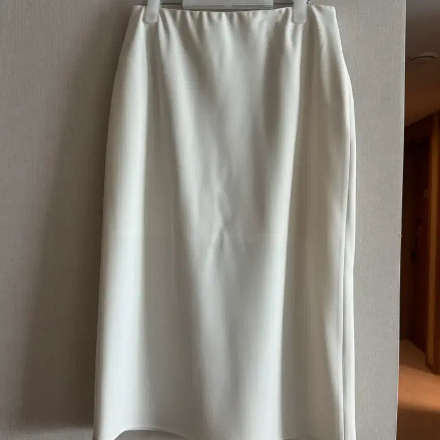 [BUNJANG] CIE LEV Slit Midi Skirt Cream MM / 시에 레브 슬릿 미디 스커트 크림 MM