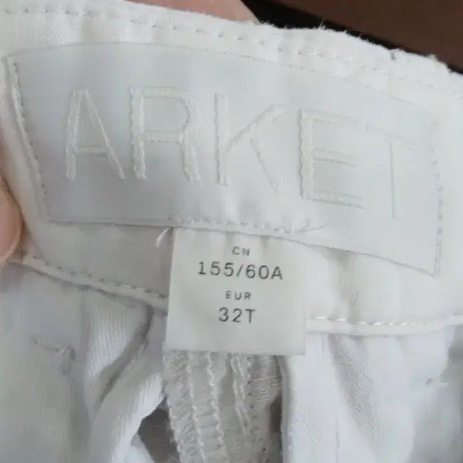 [BUNJANG] Arket White Pants 32T / 아르켓 화이트 팬츠 32T   155-60a