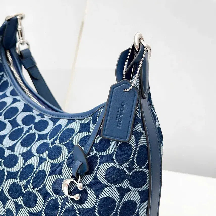 [BUNJANG] Coach Juliet Shoulder Bag in Signature Denim CAM24 / 코치 줄리엣 숄더백 인 시그니처 대님 CAM24 새상품