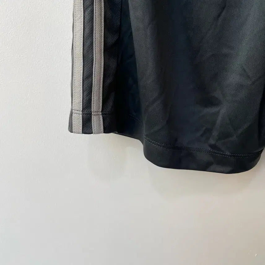 [BUNJANG] Adidas Black Training Shorts S / 아디다스 블랙 트레이닝 반바지 S