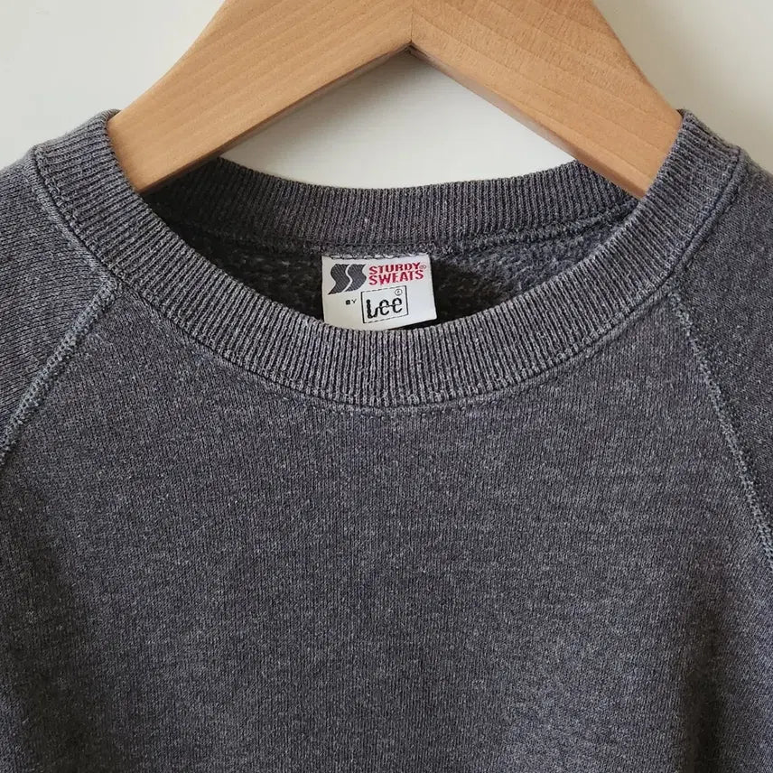 [SOLD OUT] 90s 빈티지 USA Lee 리 맨투맨 스웨트셔츠 차콜 그레이 L