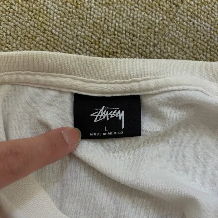 [SOLD OUT] 스투시 인터내셔널 트라이브 반팔 티셔츠(L)