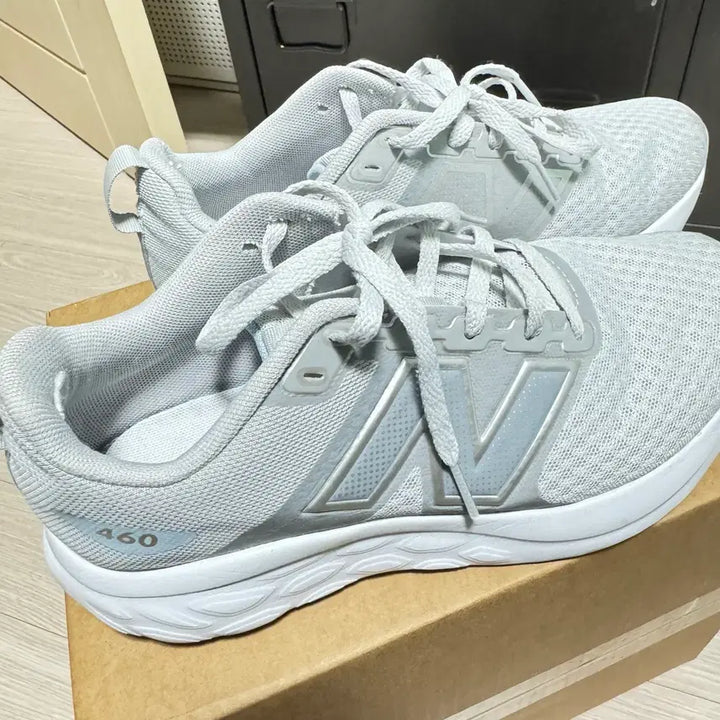 [BUNJANG] New Balance 460 Running Shoes / 뉴발란스 460 러닝화 (240)