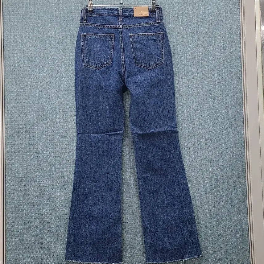 [BUNJANG] Unworn Bootcut Denim Jeans S Size / (새상품) 진청 부츠컷 데님 S사이즈