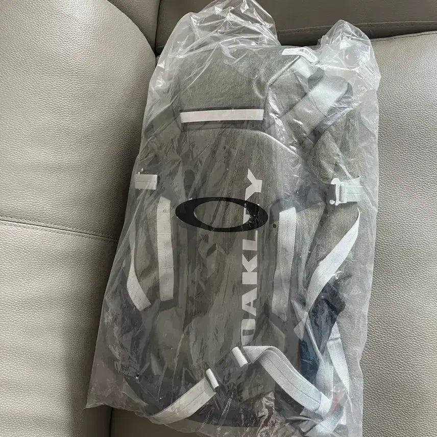 [BUNJANG] Oakley Night Olive Bag / 오클리 가방 새상품