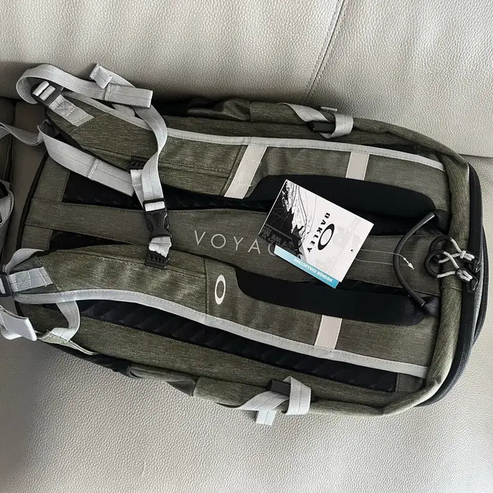 [BUNJANG] Oakley Night Olive Bag / 오클리 가방 새상품