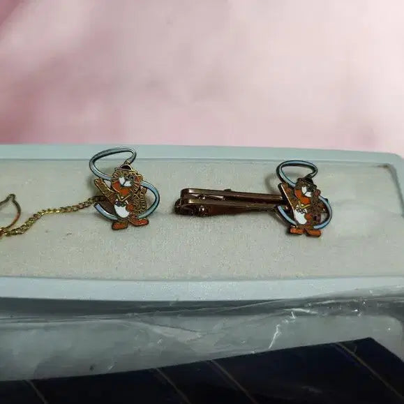 [BUNJANG] 88 Seoul Olympic Hodori Tie, Tie Pin, Cufflink Set / 88 서울올림픽 호돌이넥타이.넥타이핀.커프스버튼 7종
