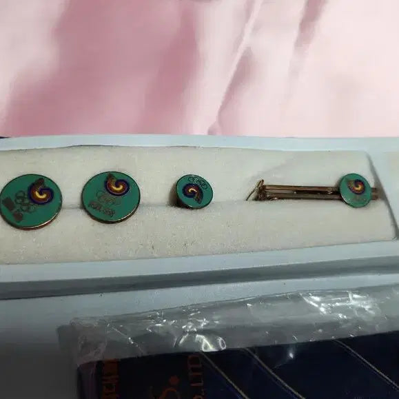 [BUNJANG] 88 Seoul Olympic Hodori Tie, Tie Pin, Cufflink Set / 88 서울올림픽 호돌이넥타이.넥타이핀.커프스버튼 7종