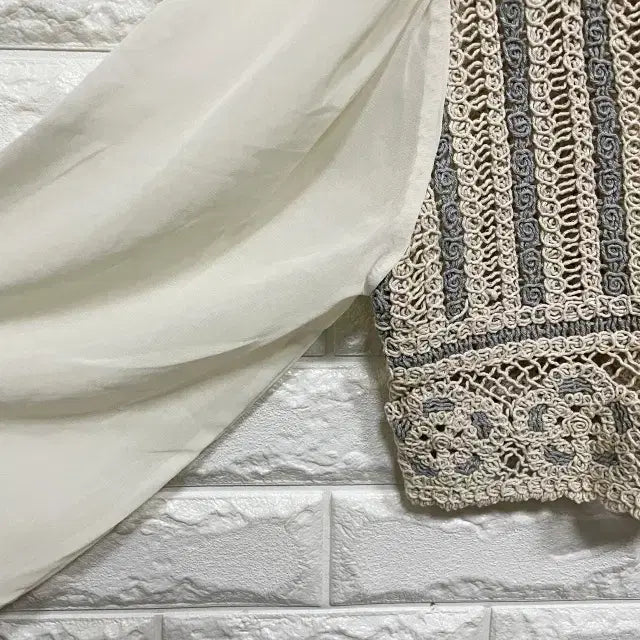 [BUNJANG] Knitted Colorblock Blouse / ㅈ148 뜨개 니트 배색 블라우스