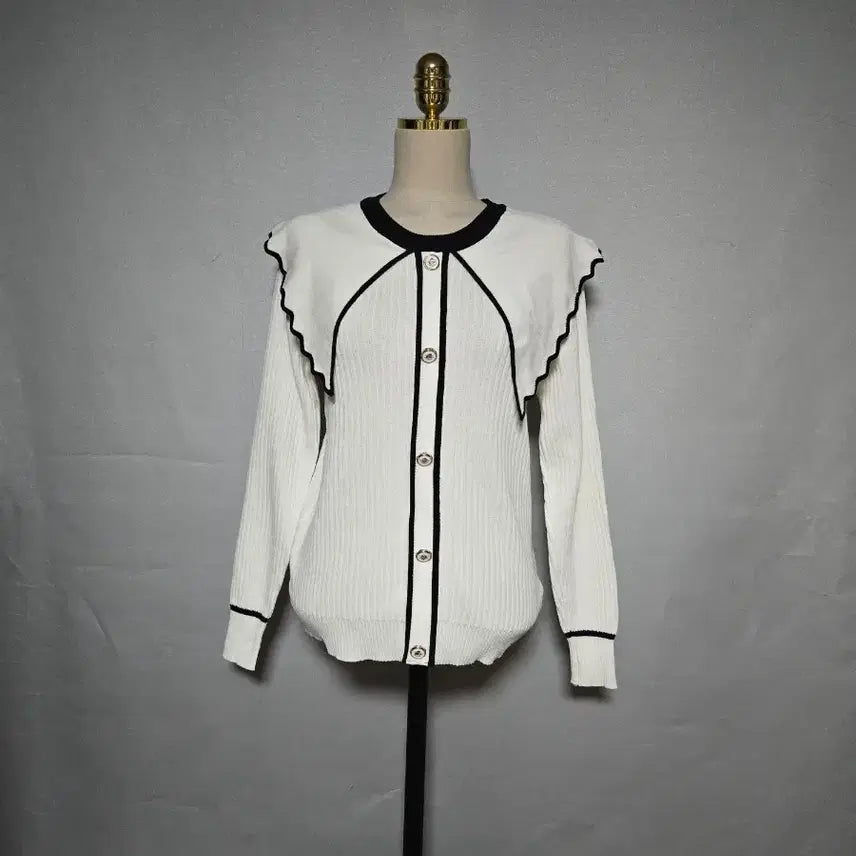[BUNJANG] Big Collar Spring Knit Sweater / 빅카라 봄니트