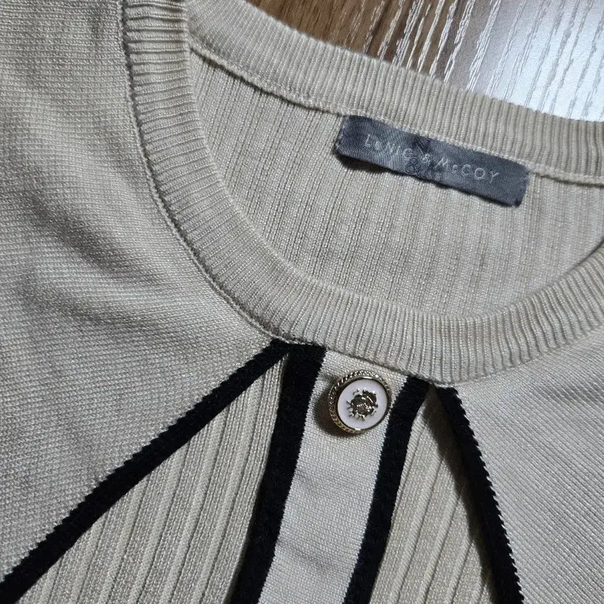[BUNJANG] Rennie &amp; Mccoy Big Collar Spring Knit Top / 르니앤맥코이 빅카라 봄니트