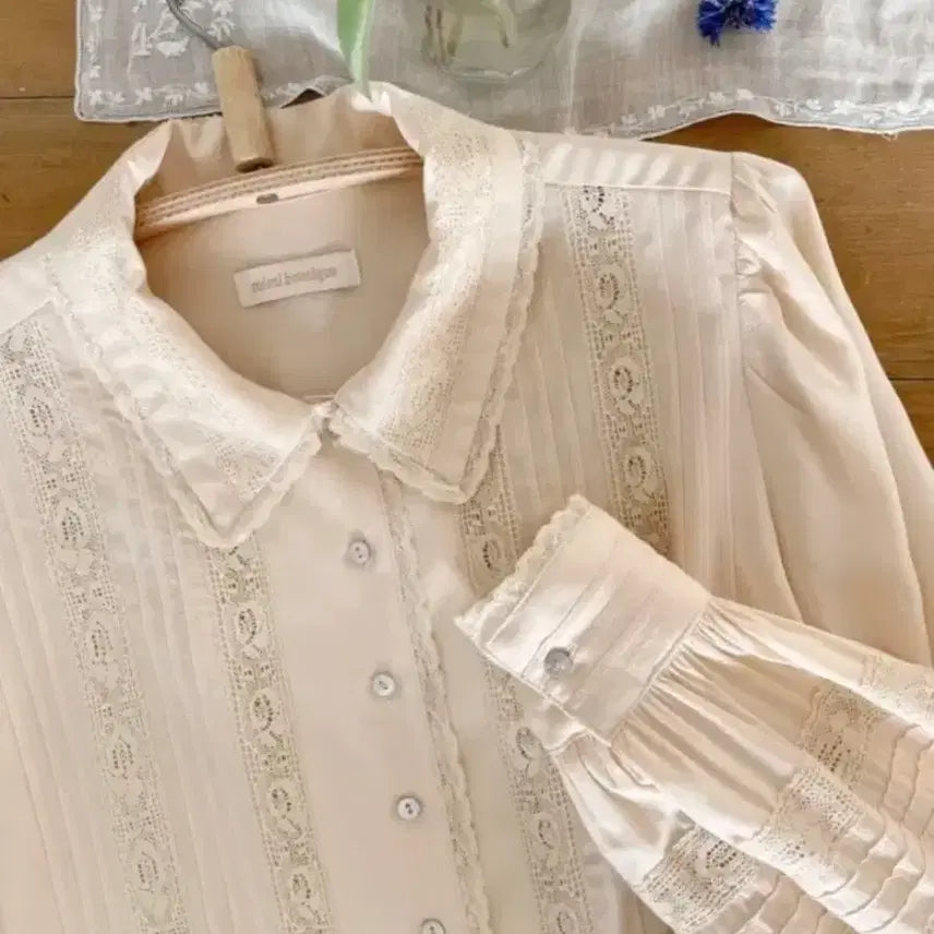 [BUNJANG] Mimi Boutique Versailles Lace Blouse Beige / (미개봉)미미부티크 베르사유 레이스 블라우스 베이지