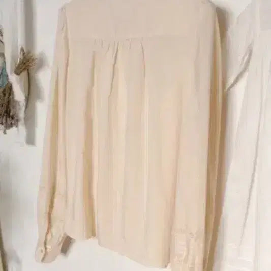 [BUNJANG] Mimi Boutique Versailles Lace Blouse Beige / (미개봉)미미부티크 베르사유 레이스 블라우스 베이지