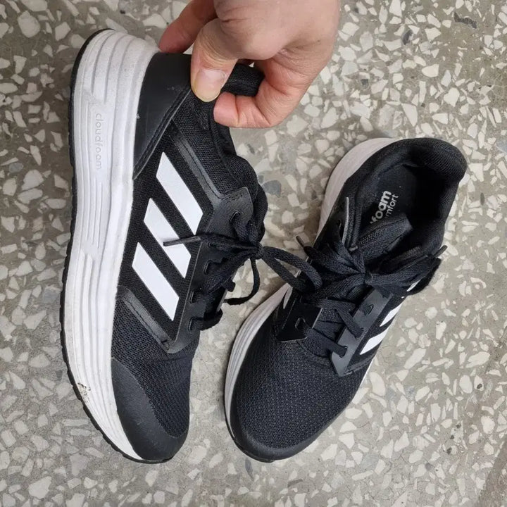 [BUNJANG] Adidas Running Shoes (240mm) / [240 size] 아디다스 운동화 런닝화