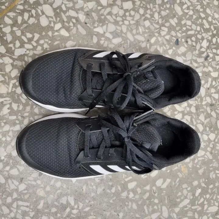 [BUNJANG] Adidas Running Shoes (240mm) / [240 size] 아디다스 운동화 런닝화