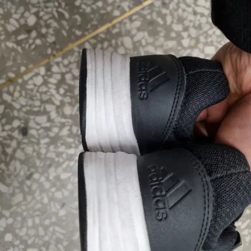 [BUNJANG] Adidas Running Shoes (240mm) / [240 size] 아디다스 운동화 런닝화