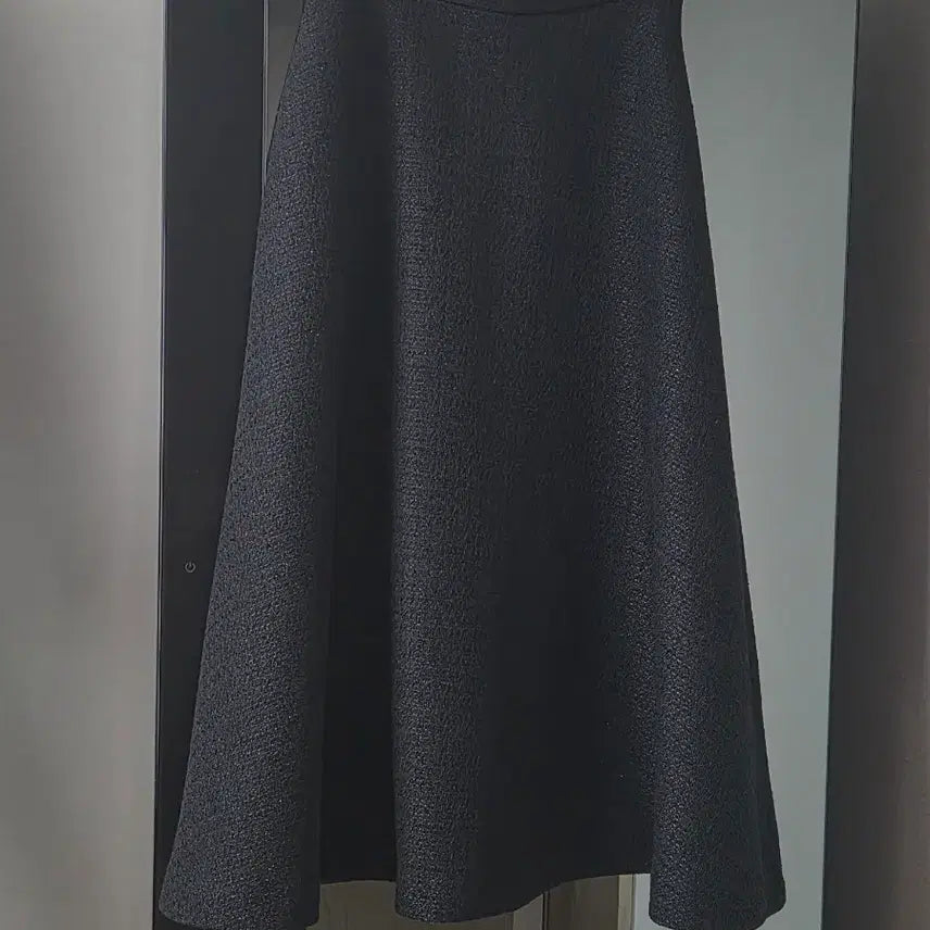 [BUNJANG] Ivana Helsinki Tweed Set Jacket &amp; Skirt / 이바나헬싱키 트위드셋업 자켓 스커트