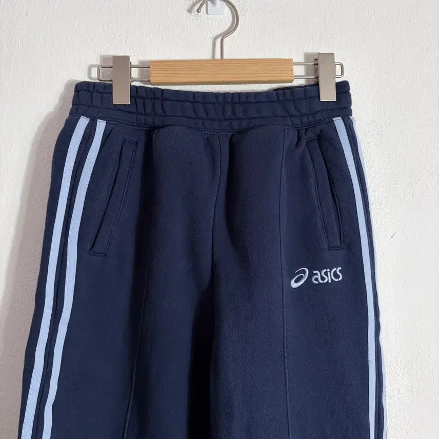 [SOLD OUT] 아식스 삼선 트레이닝 조거팬츠 네이비(S)