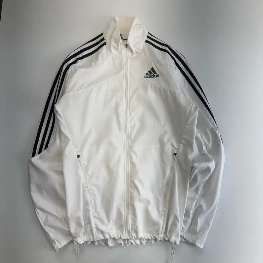 [SOLD OUT] Adidas 아디다스 삼각로고 화이트 바람막이
