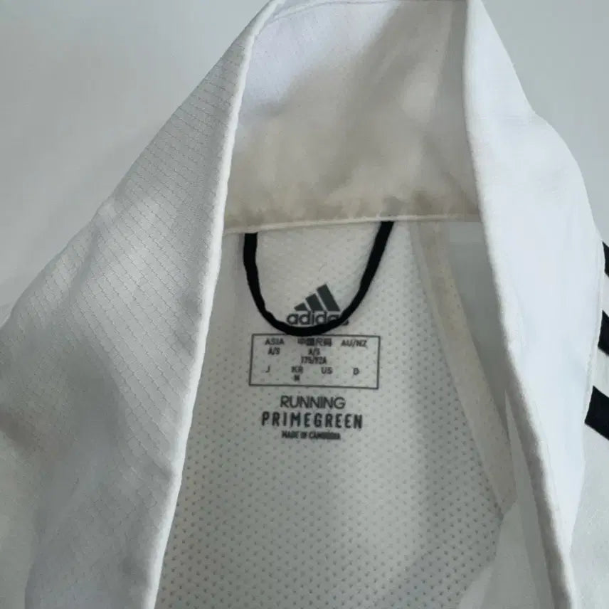 [SOLD OUT] Adidas 아디다스 삼각로고 화이트 바람막이