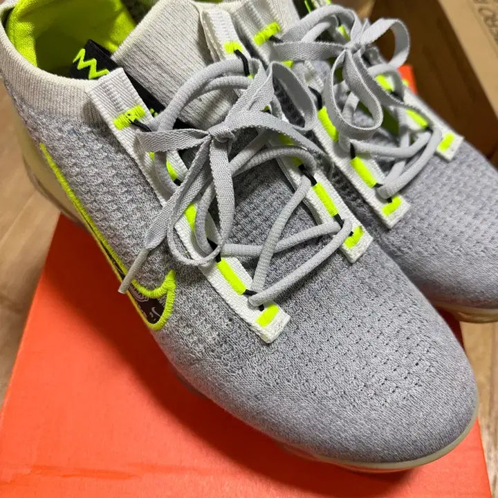 [BUNJANG] Nike Air VaporMax Wolf Grey Sneakers / 나이키 에어 베이퍼맥스 울프그레이 240
