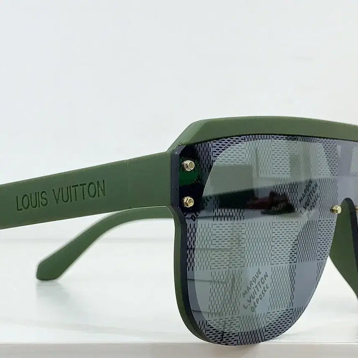 [BUNJANG] Louis Vuitton Sunglasses Green / 루이비통 선글라스 그린색상