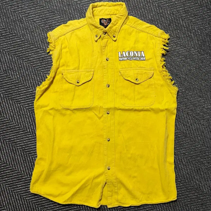 [SOLD OUT] Laconia 컷오프 2019 기념 빈티지 데님 베스트(L)