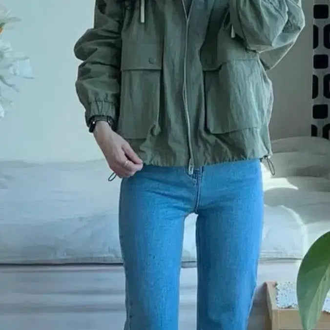 [BUNJANG] ZARA Contrast Strap Hooded Jumper Khaki XS / ZARA 콘트라스트 스트랩 후드 점퍼 카키 XS