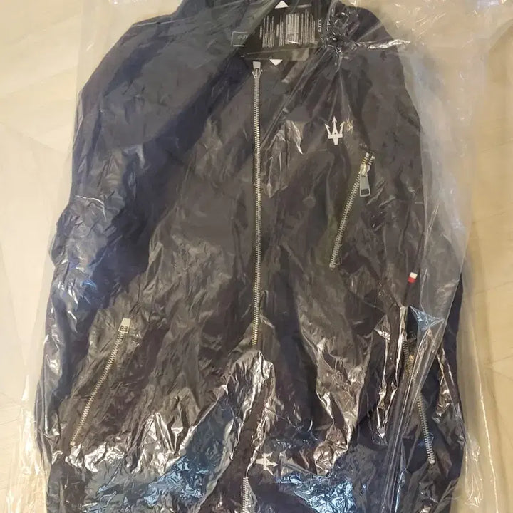 [BUNJANG] Maserati MA-1 Windbreaker Jacket / 마세라티 Ma-1 윈드브레이커 항공쟈켓