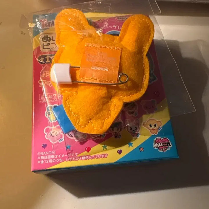 [BUNJANG] Tamagotchi Badge / 다마고치 뱃지 팔아요