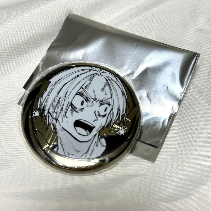 [SOLD OUT] 사카모토데이즈 사카데이 신 골든 캔뱃지