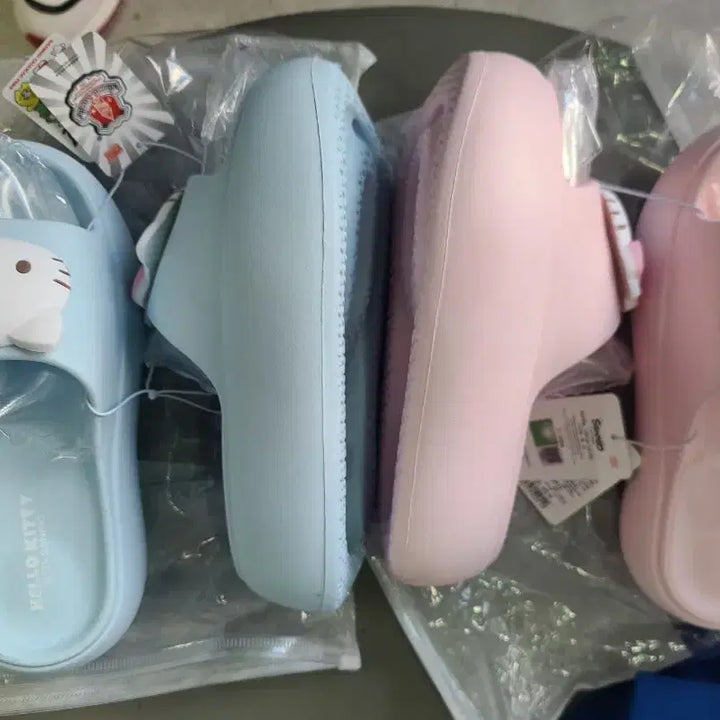 [BUNJANG] Hello Kitty Slipper / 키티슬리퍼