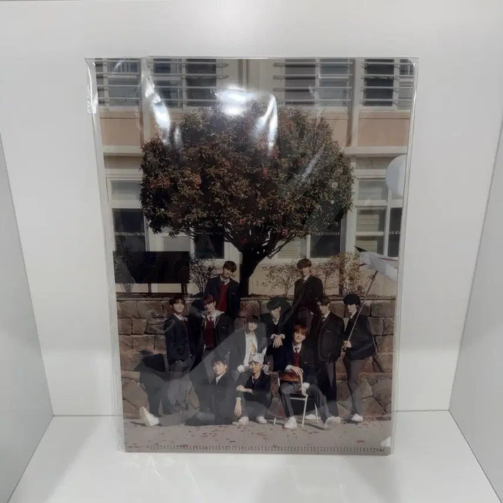 [BUNJANG] The Boyz Fantasy Popup Goods Bundle Set / 더보이즈 판타지 팝업 굿즈 일괄(+L홀더 세트 추가)
