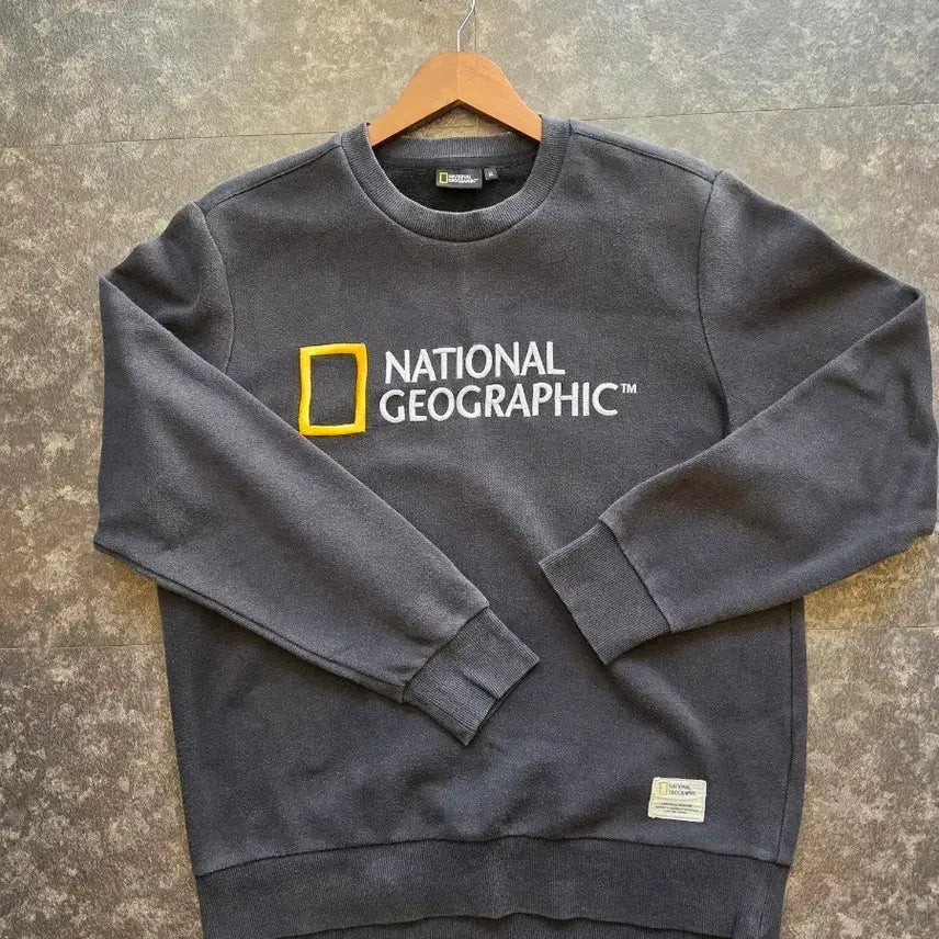[BUNJANG] National Geographic Fleece Sweatshirt - XL / 내셔널지오그래픽 기모 맨투맨 블랙 -XL