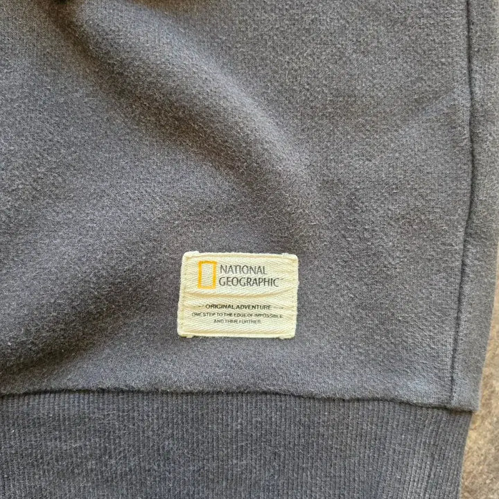 [BUNJANG] National Geographic Fleece Sweatshirt - XL / 내셔널지오그래픽 기모 맨투맨 블랙 -XL