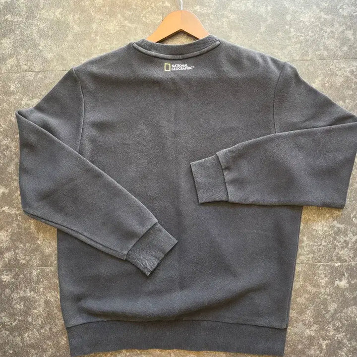 [BUNJANG] National Geographic Fleece Sweatshirt - XL / 내셔널지오그래픽 기모 맨투맨 블랙 -XL