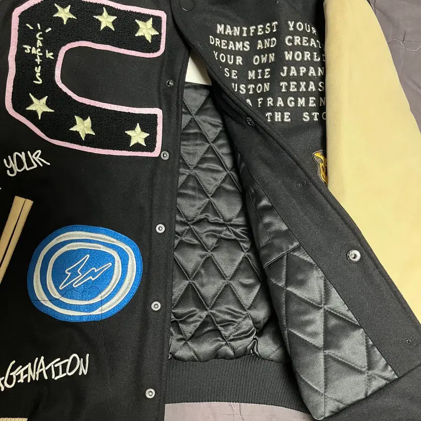 [BUNJANG] Travis Scott x Fragment Cactus Jack Varsity Jacket (Size L) / L / 트래비스 스캇 X 프라그먼트 캑터스 잭 바시티 자켓