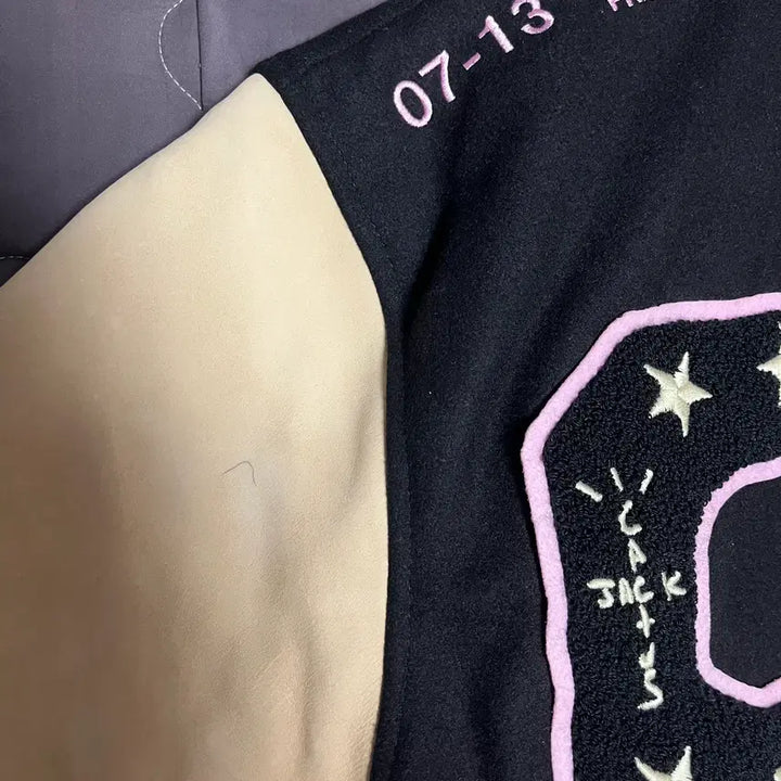[BUNJANG] Travis Scott x Fragment Cactus Jack Varsity Jacket (Size L) / L / 트래비스 스캇 X 프라그먼트 캑터스 잭 바시티 자켓