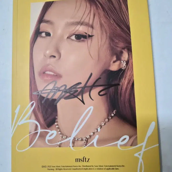 [BUNJANG] msftz Belief 1st EP Album (Signed) / 민트급msftz Belief 1st EP 앨범 (싸인반)