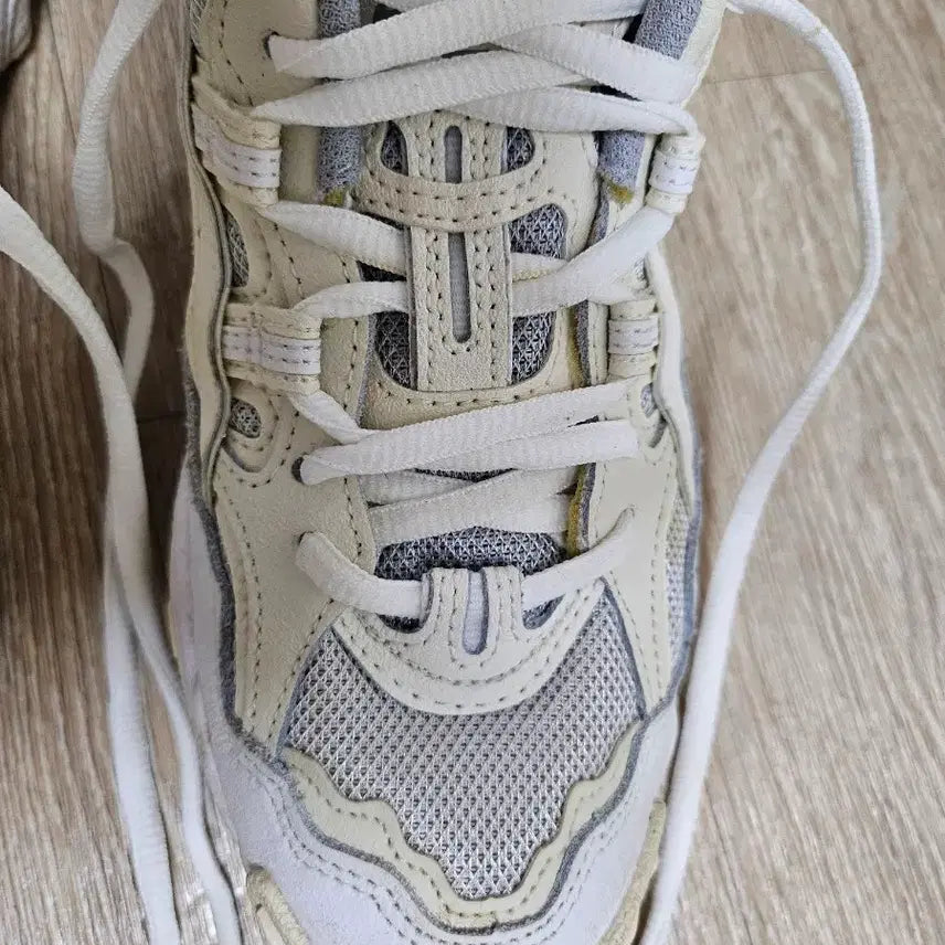 [BUNJANG] Asics Gel-Nandi 240 Sneakers / 아식스 젤난디 240