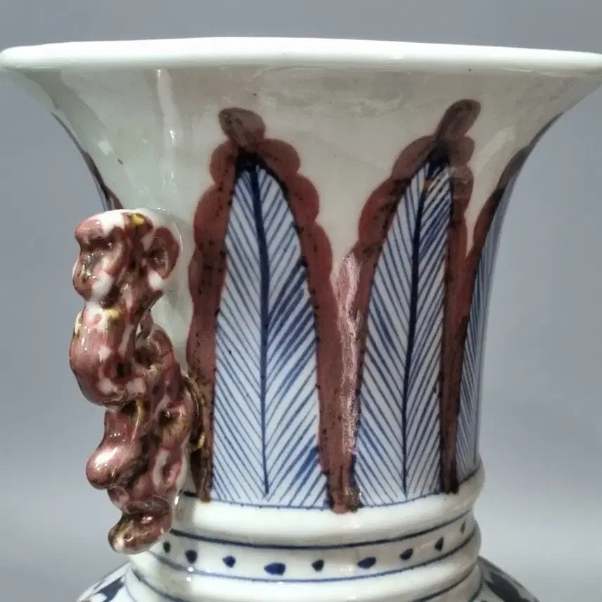 [BUNJANG] Celadon Porcelain Blue and White Vase / 도자기 화병 청화백자 조형 화병