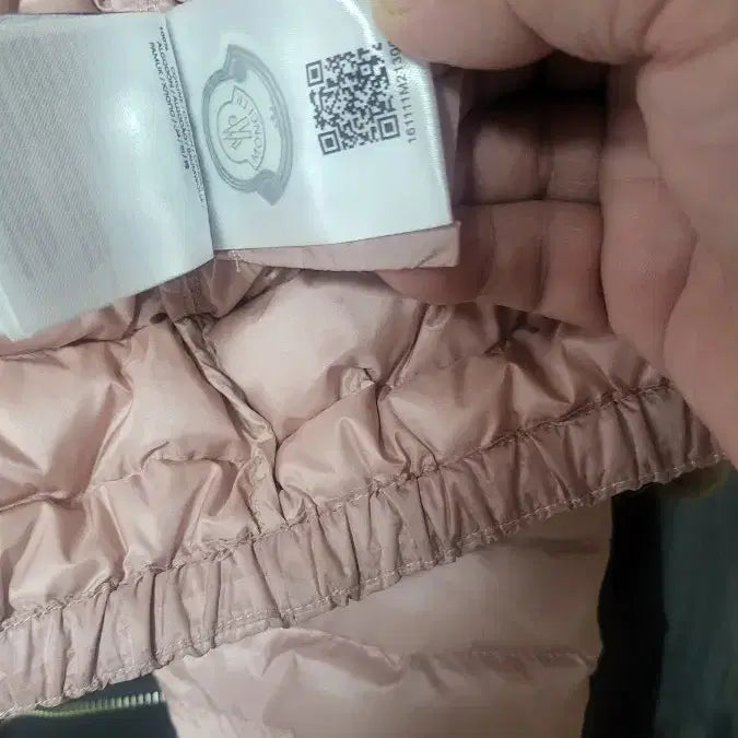 [BUNJANG] Moncler Pink Padded Jacket / 몽클레어 정품 여성용 QR 사진 확인 하세요