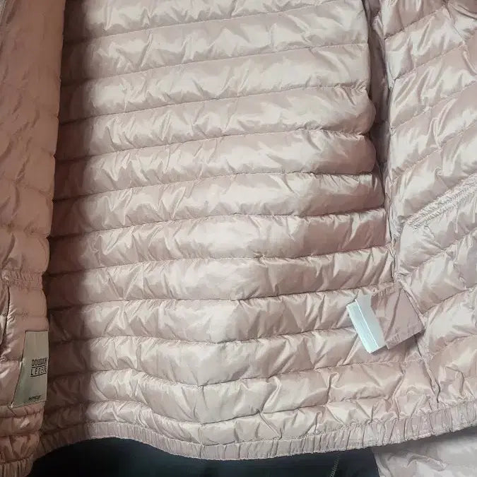 [BUNJANG] Moncler Pink Padded Jacket / 몽클레어 정품 여성용 QR 사진 확인 하세요