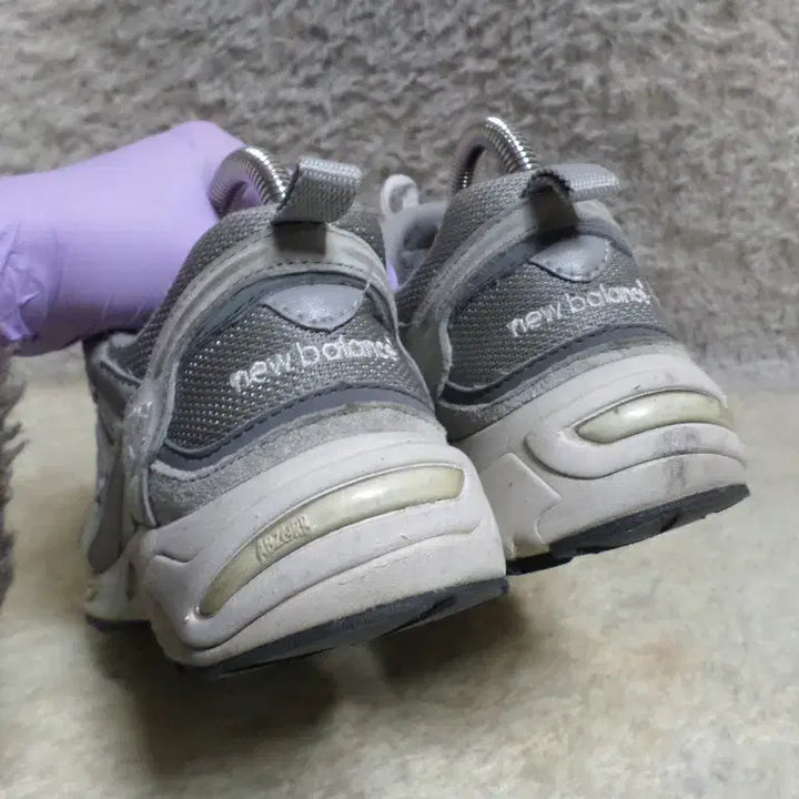 [BUNJANG] New Balance 878 Gray Sneakers / 후루룩구제 225 뉴발란스 878 그레이 운동화 중고 신발