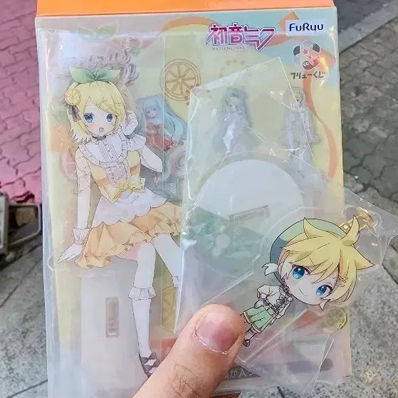 [SOLD OUT] 미쿠 시트러스 쿠지 아크릴 린 렌