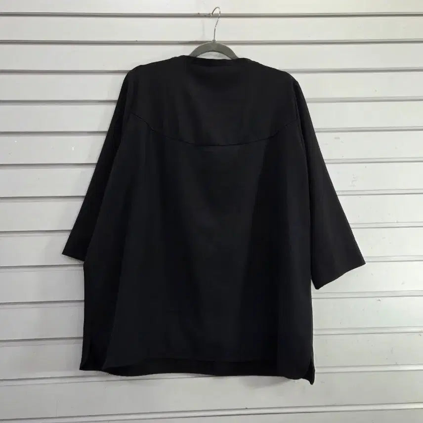 [BUNJANG] Treasure Angel Black Three-Quarter Sleeve Front Zip Blouse / 블랙 칠부소매 앞지퍼반오픈 블라우스/보물찾기천사
