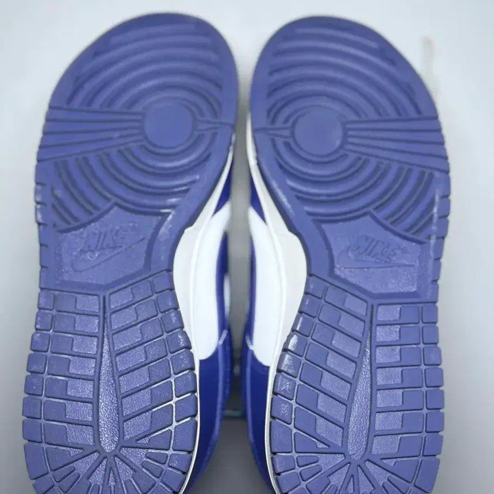 [BUNJANG] Nike Dunk Low Kentucky Blue Sneakers / 나이키 덩크 로우 켄터키 블루