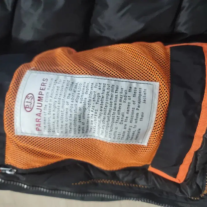[BUNJANG] Parajumpers Gobi Black Hooded Puffer Jacket / 파라점퍼스 패딩 점퍼 블랙 후드 고비