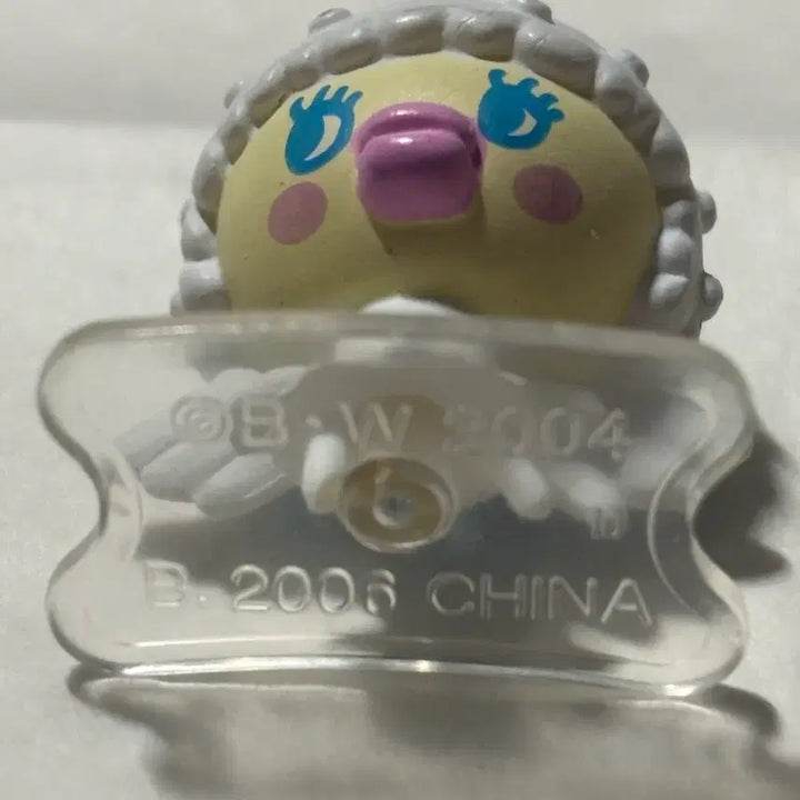 [BUNJANG] Vintage Tamagotchi Figure / 고전 다마고치 피규어 양도 고전 소품